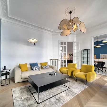 Luxury - Center * Κάννες